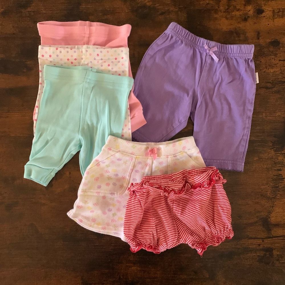 5/$25 sale — Newborn bottoms